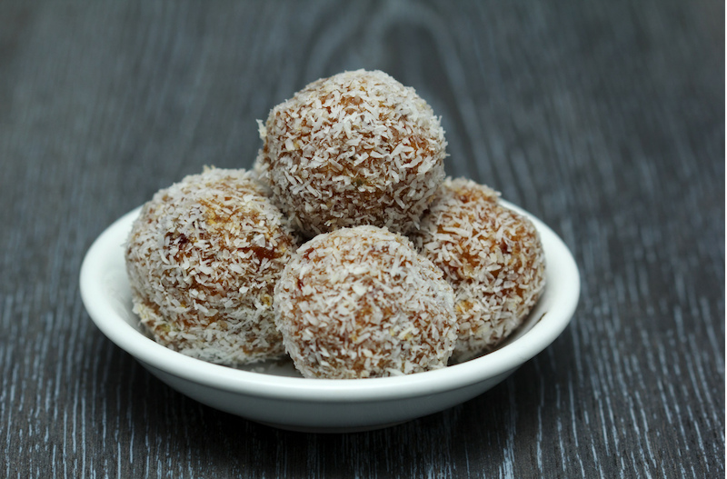 Thermomix Apricot and Coconut Balls